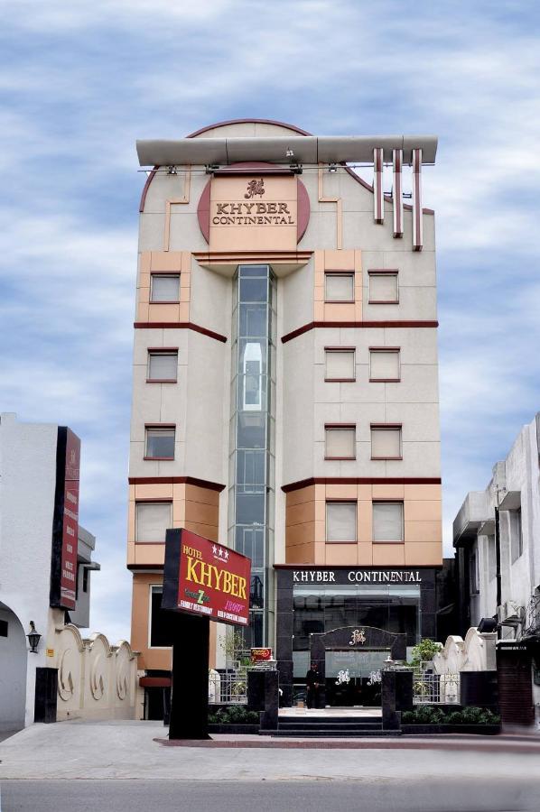 Hotel Queens Tower Amritsar Esterno foto